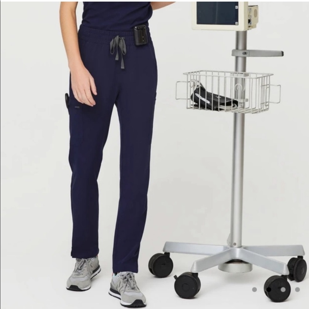 Scrub Pants NWT